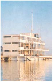 Royal Corinthian Yacht Club Burnham on Crouch